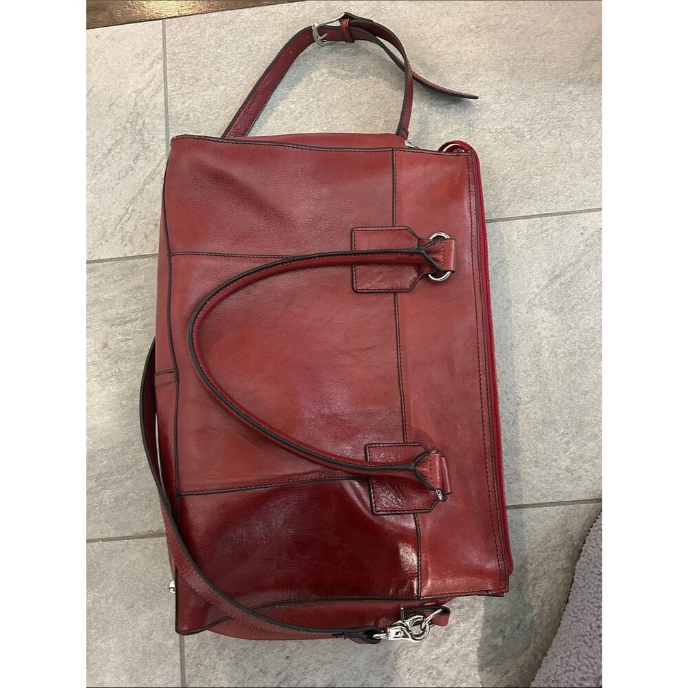 Wilsons Leather Brownish Red Leather Shoulder Bag with Adjustable Strap Vintage - Picture 6 of 6